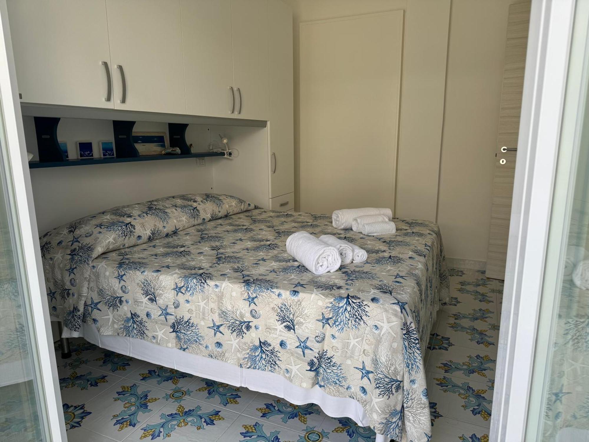 Donna Flora Ischia Appartamento Екстер'єр фото
